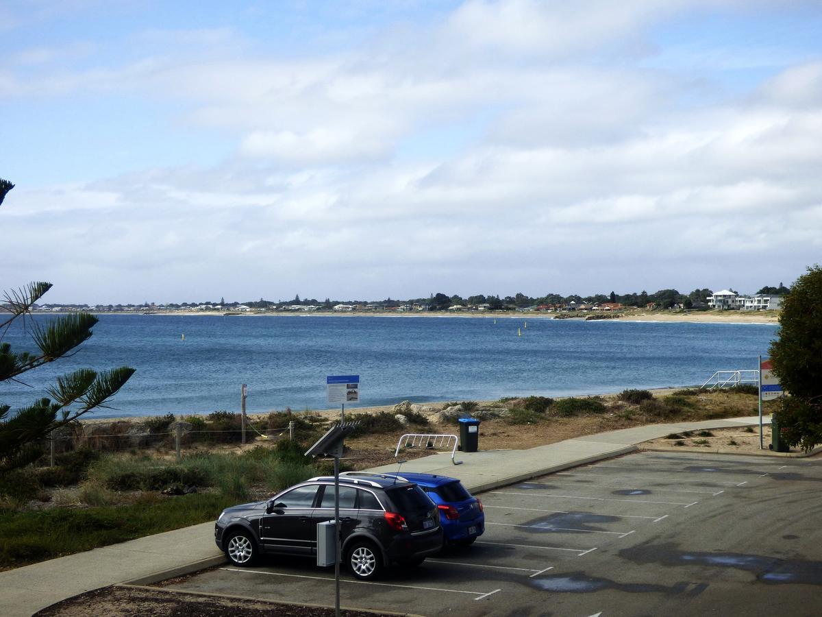 Breakwater Short Stay Mandurah Ngoại thất bức ảnh